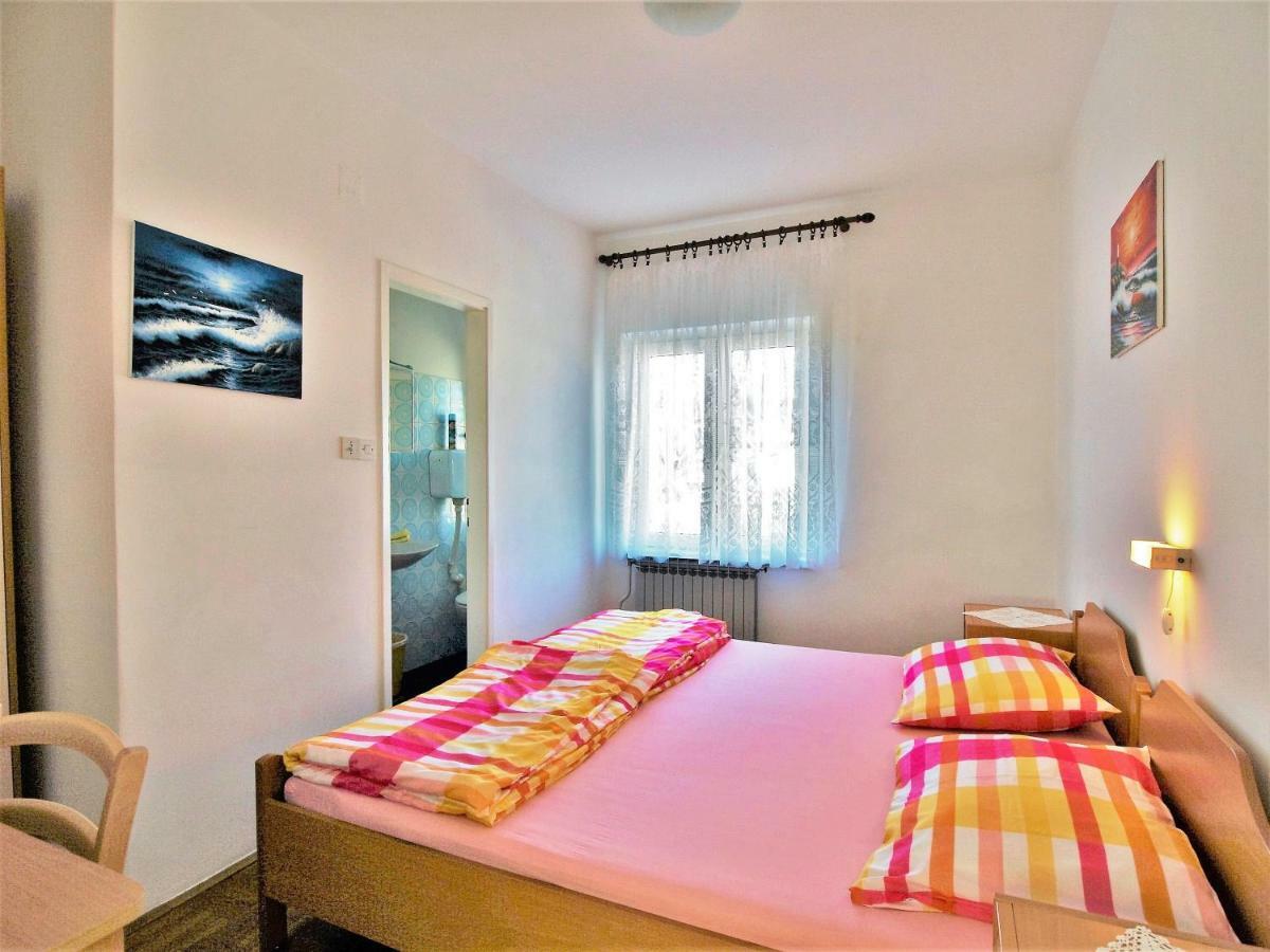 Apartments Ljubica Barbat na Rabu Ngoại thất bức ảnh
